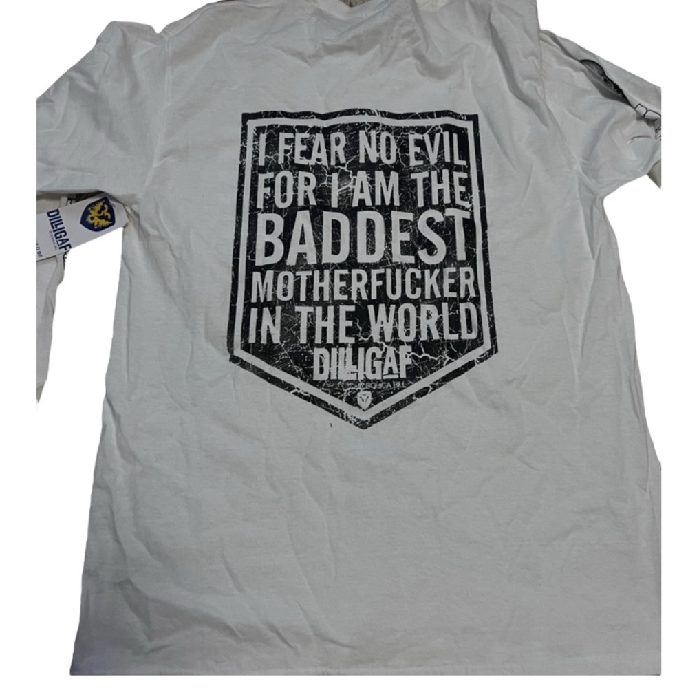 New mens size L patriotic shirt Dilligaf long sleeve Fear no Evil